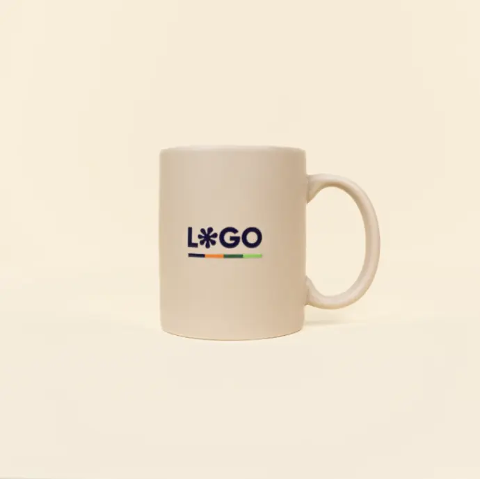 VANILLE: Taza de cerámica beige. Impresión todo color
